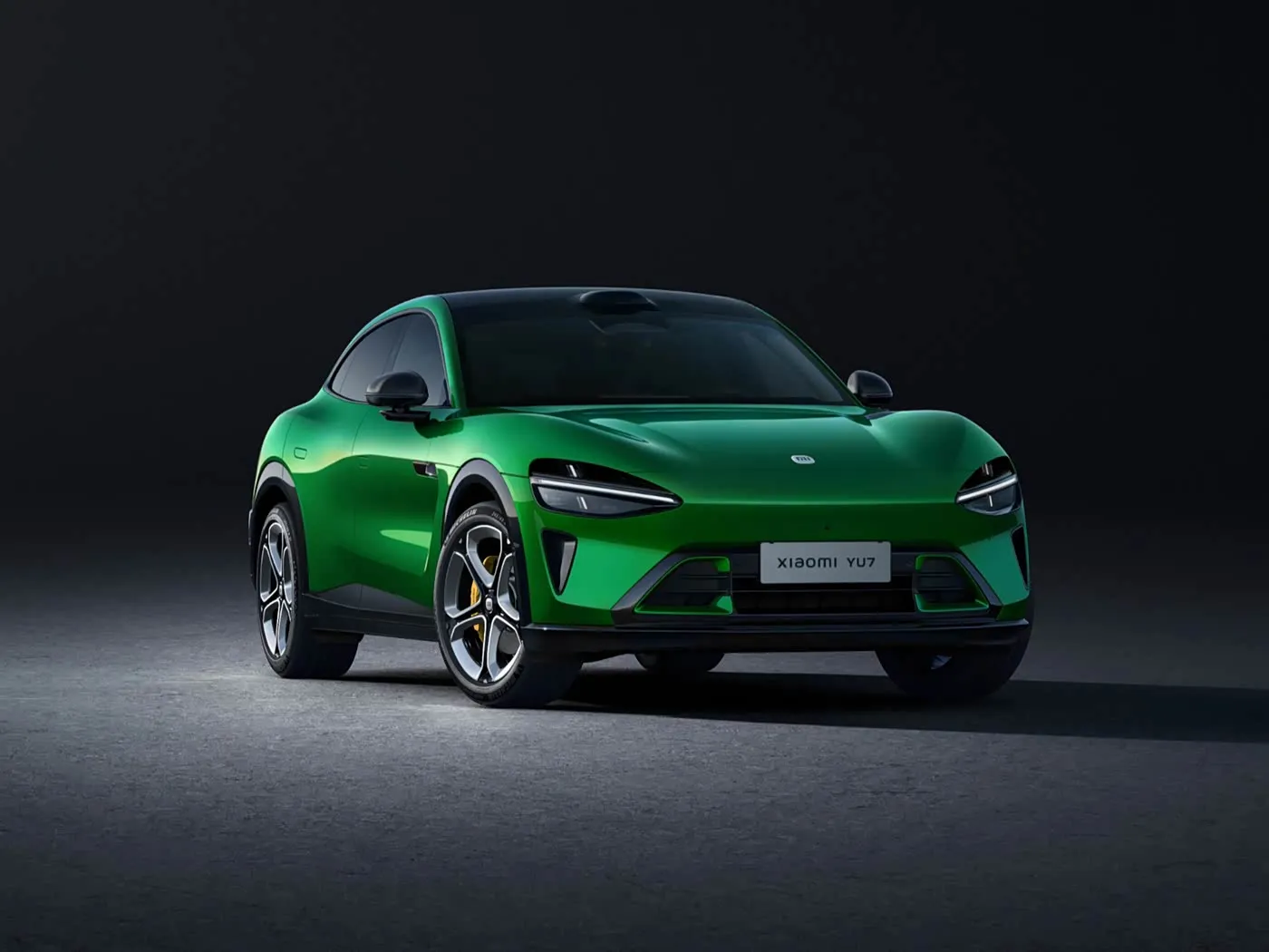VENDA QUENTE XIAOMI YU7 NOVO VEÍCULO DE ENERGIA EV SUV distância entre eixos de longo alcance 5 assentos tela em polegadas
