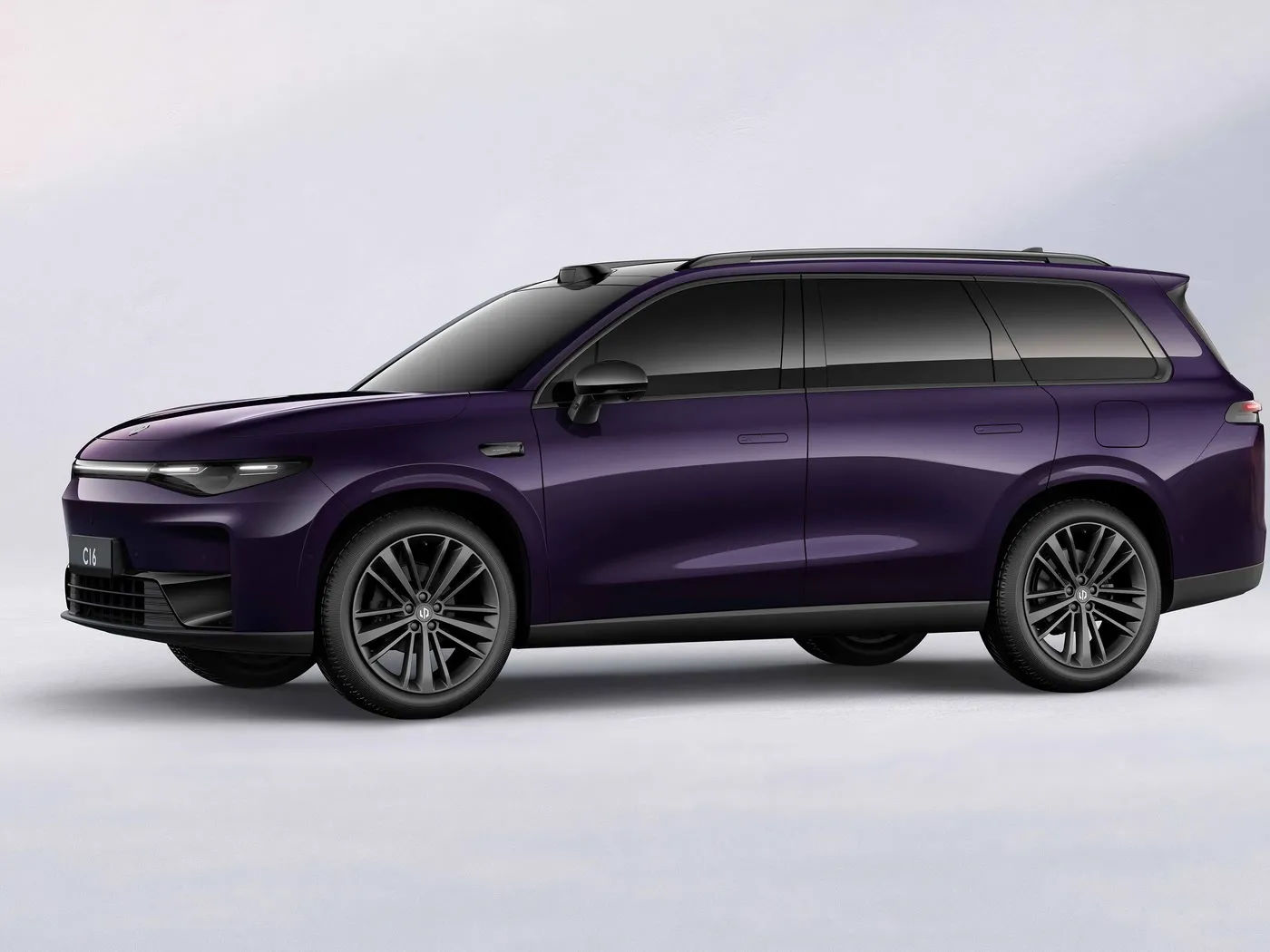 Leapmotor C16 5 portas 6 lugares EV SUV 4WD Modo de direção Direção esquerda Elétrica e combustível híbrido New Energy Auto