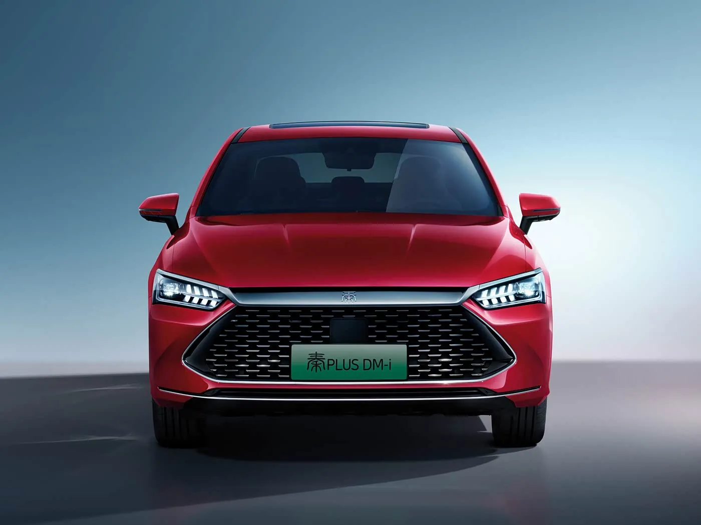 Byd qing plus carro híbrido suv elétrico, novo veículo de energia aprimorado, motor ev, direção esquerda, sedan otimizado para mecanismo de pesquisa
