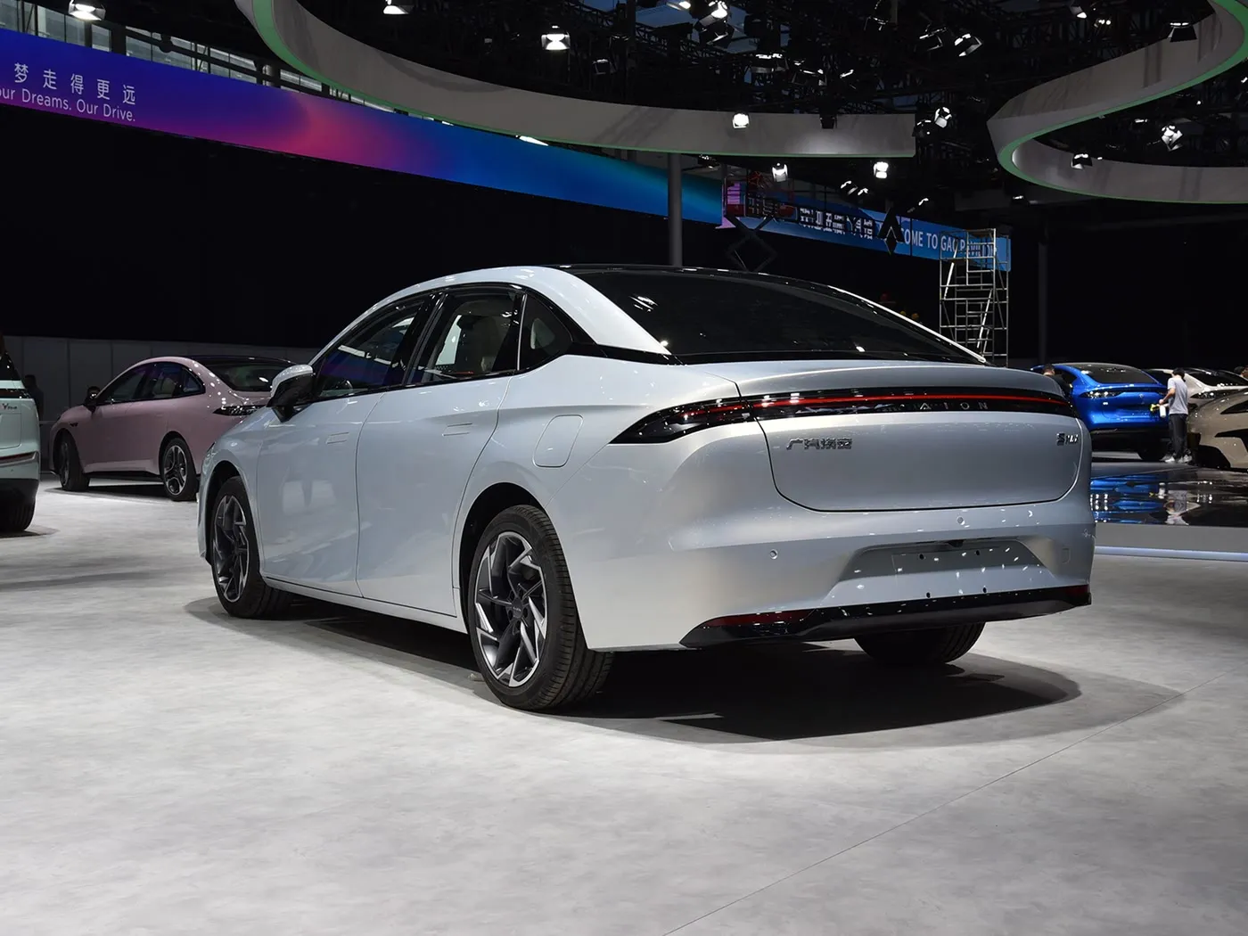 AION S MAX SUV elétrico de luxo híbrido EV com recursos avançados de alta velocidade Veículo de nova energia ecológico