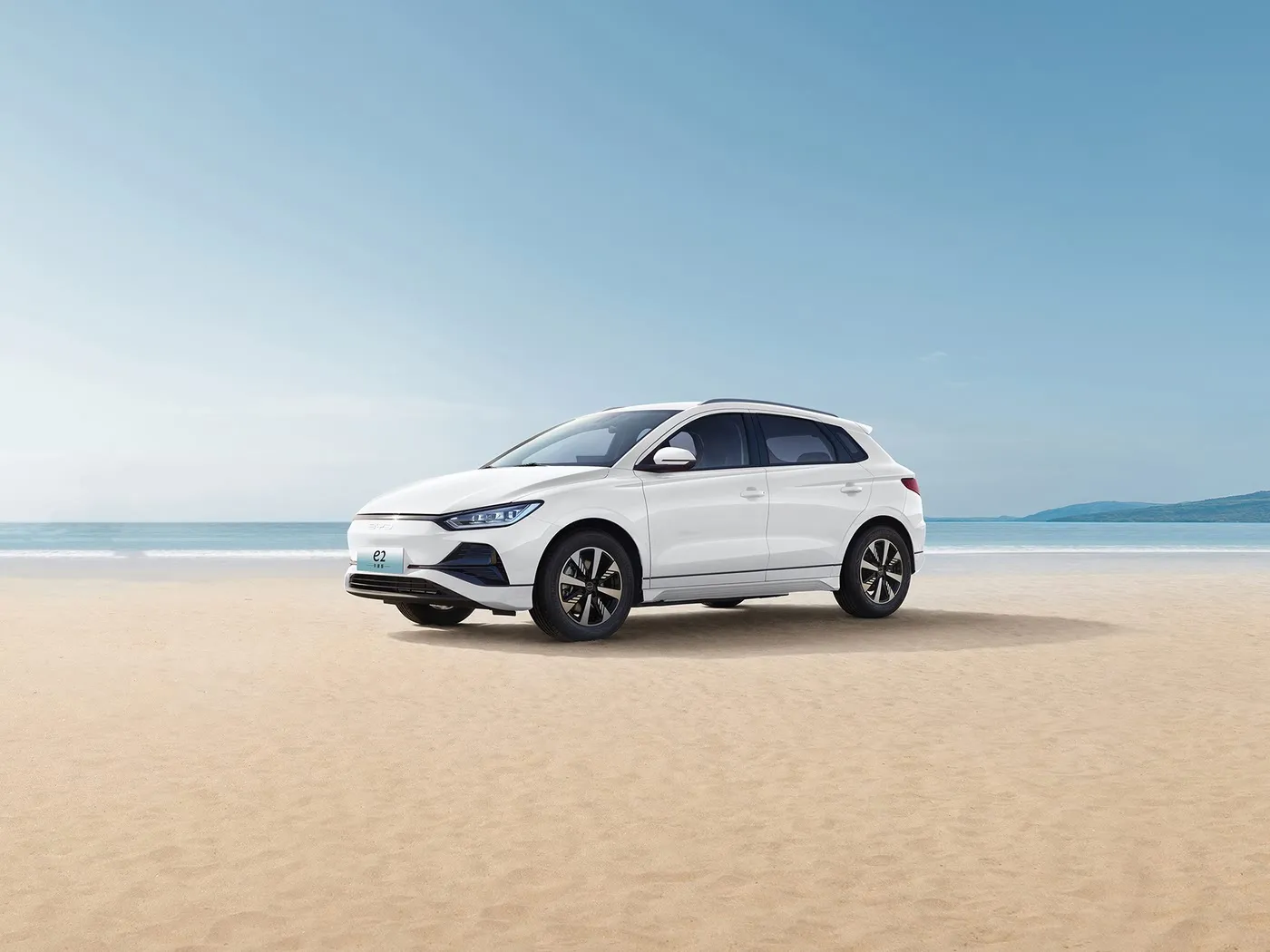 BYD E2 EV Sedan Elétrico de Luxo SUV Hatchback Carro com Direção Esquerda com Motor de Bateria de Lítio Novo Veículo de Energia da China