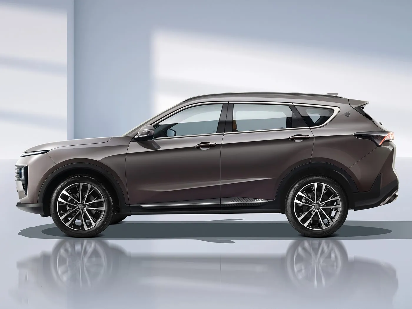 Novo Chery Jetour X70 PLUS SUV Acionamento Automático Euro VI Emissão Assentos de couro com teto em liga