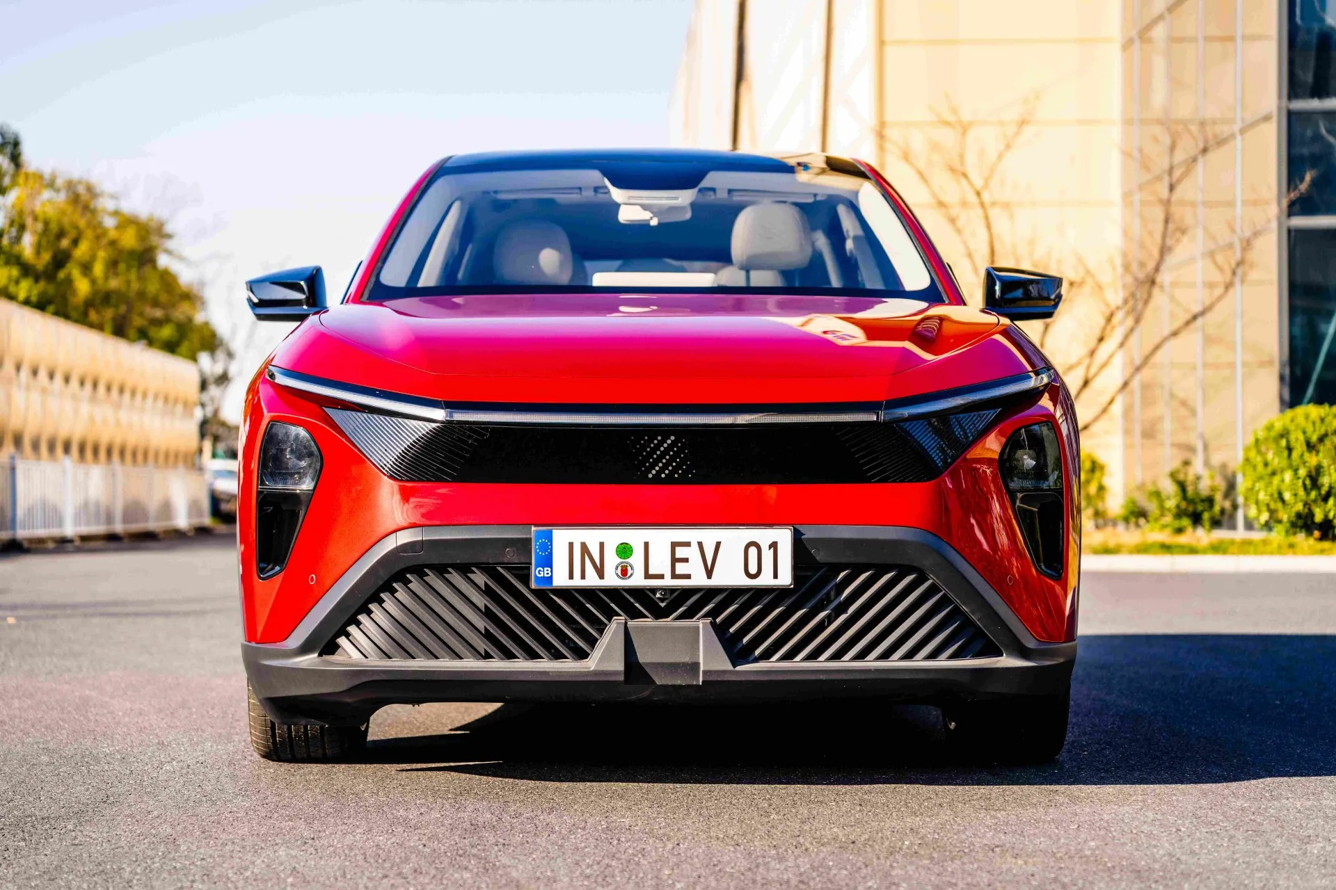 LEV01 CONDUÇÃO À DIREITA SUV NOVO VEÍCULO DE ENERGIA EV distância entre eixos de longo alcance 5 assentos