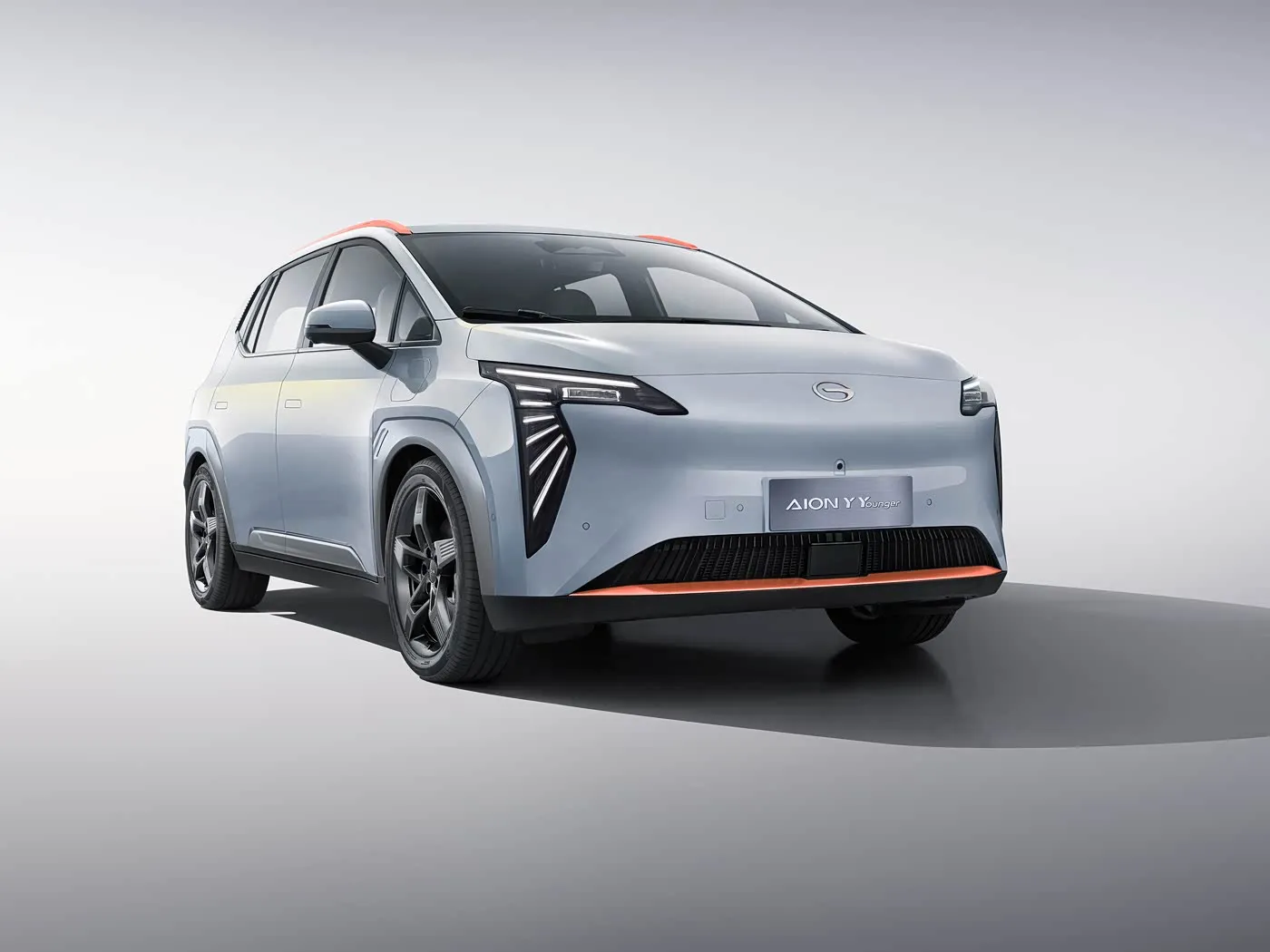 Gac aion y plus carro elétrico versão de condução inteligente 5 portas 5 lugares ev suv 150kw novo veículo de energia para venda