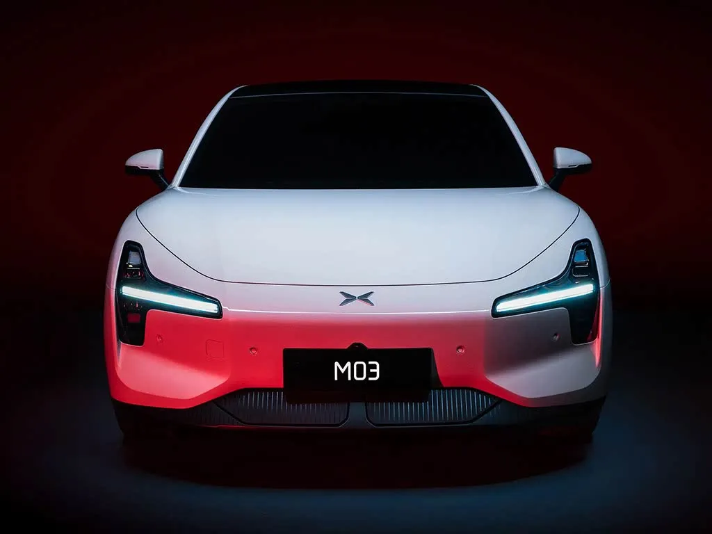 Xiaopeng 2025 Mona M03 Sedan elétrico de longo alcance 515 km Novo veículo energético SUV e Hatchback EV bateria de lítio