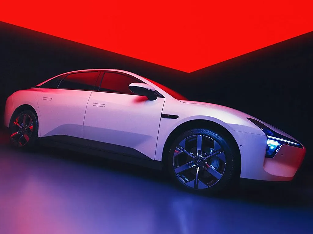 Xiaopeng 2025 Mona M03 Sedan elétrico de longo alcance 515 km Novo veículo energético SUV e Hatchback EV bateria de lítio