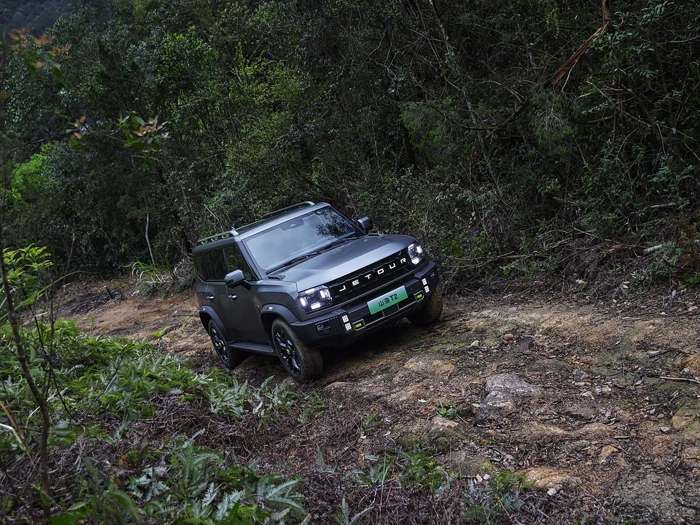 Jetour T2 SUV Versão Híbrida Euro VI Nova Chegada Luz Turbo ACC Caixa de Velocidades Automática Couro Direção Esquerda