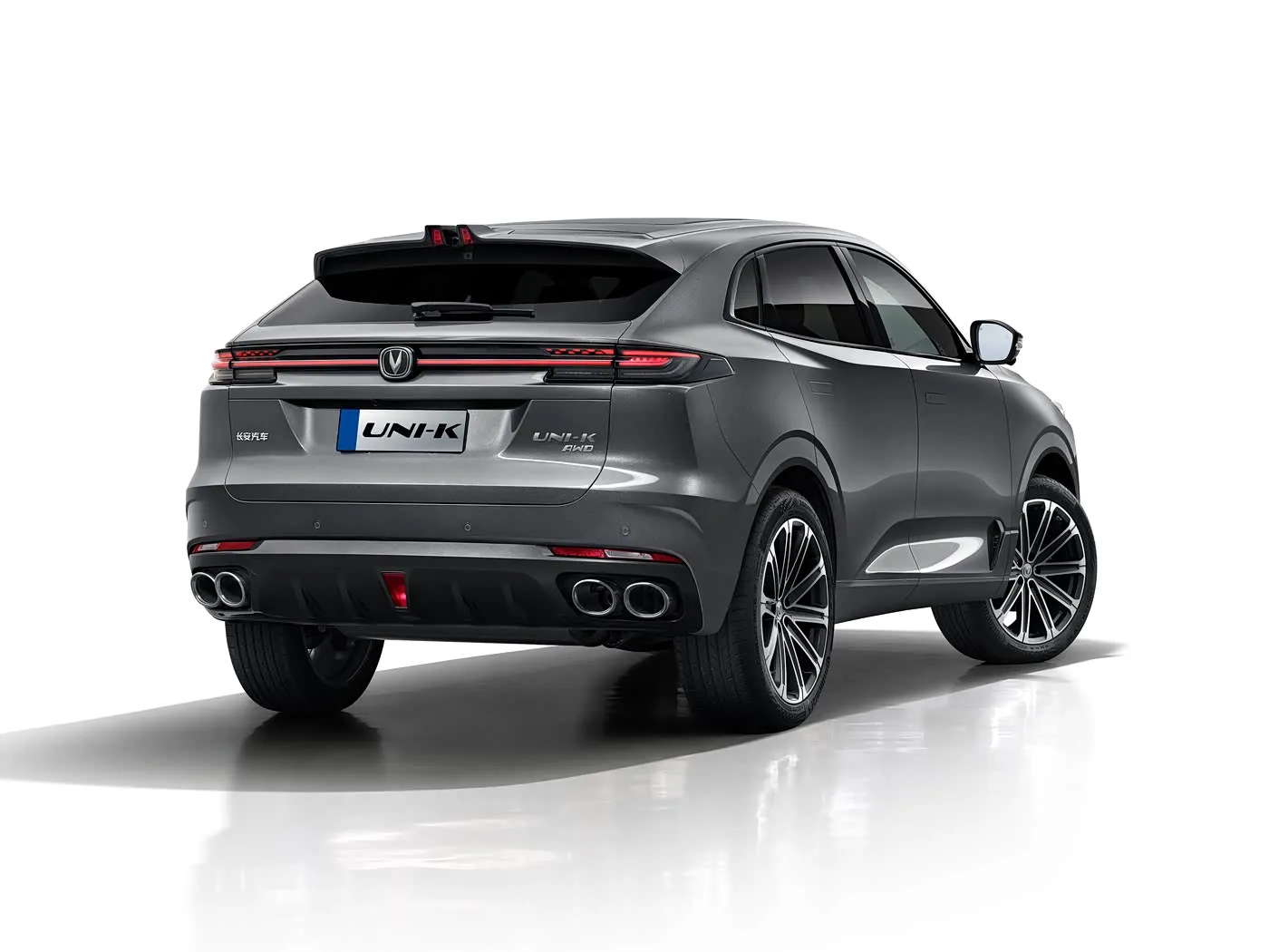 BYD E2 EV Sedan Elétrico de Luxo SUV Hatchback Carro com Direção Esquerda com Motor de Bateria de Lítio Novo Veículo de Energia da China