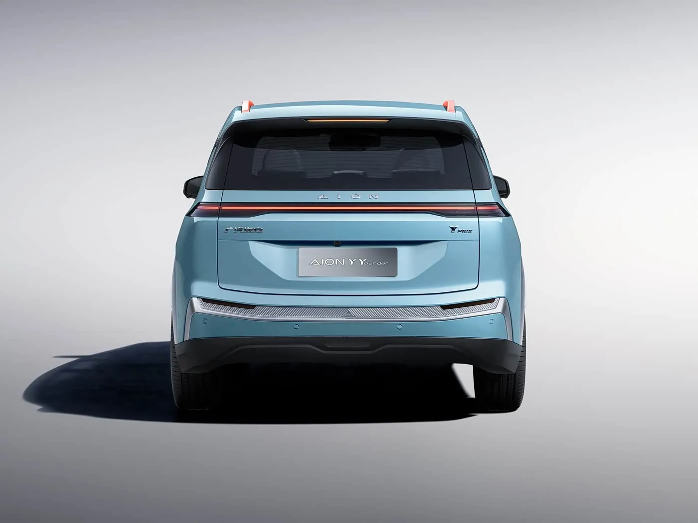 Gac aion y plus carro elétrico versão de condução inteligente 5 portas 5 lugares ev suv 150kw novo veículo de energia para venda